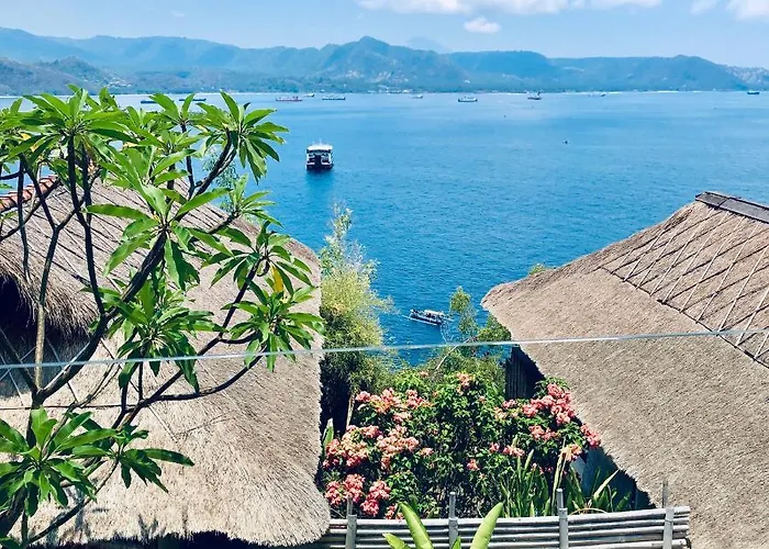 Bloo Lagoon Eco Village Villa *