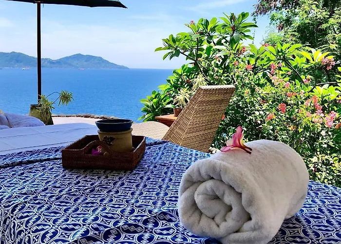 Villa Bloo Lagoon Eco Village *
