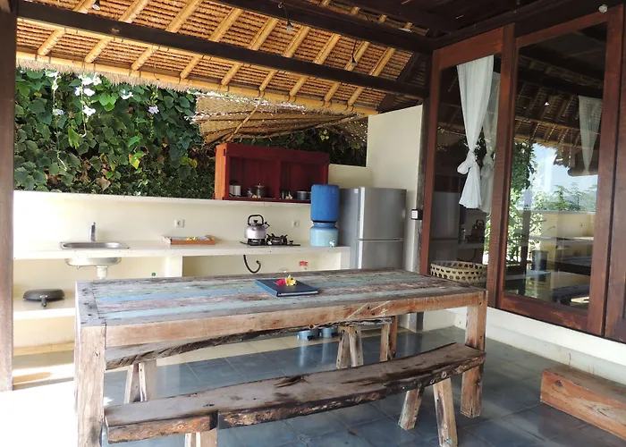 Bloo Lagoon Eco Village Villa *
